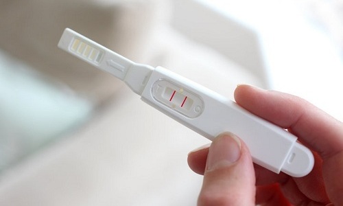 При воспалении мочевого пузыря тест на беременность может давать как ложноположительный, так и ложноотрицательный результат