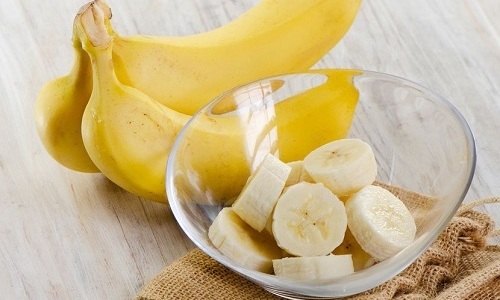 Исключить из меню при цистите нужно бананы