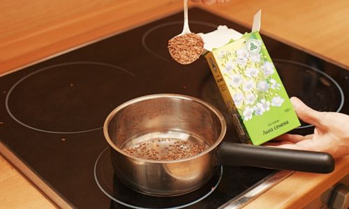 Для лечения цистита в домашних условиях используют отвар семени льна
