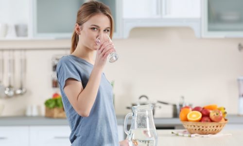Для предотвращения проблем с мочеиспусканием нужно придерживаться специального питьевого режима