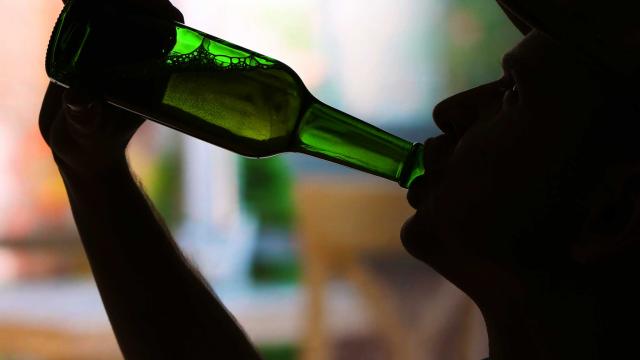 Лечение алкогольной зависимости: способы и средства