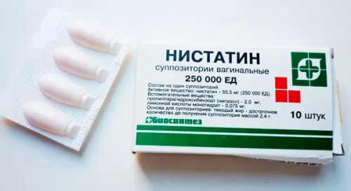 Лечение молочницы нистатиновыми свечами и мазью