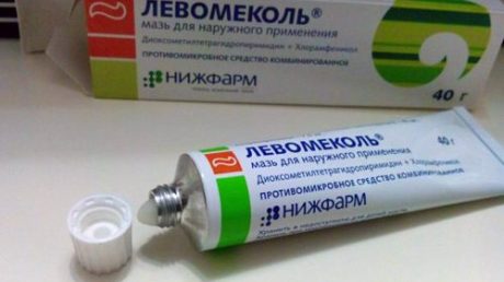 Мазь Левомеколь при молочнице у женщин и мужчин