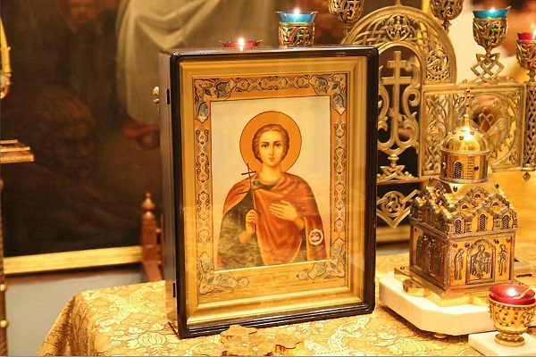 Молитва святому мученику Вонифатию от пьянства и запоя: текст