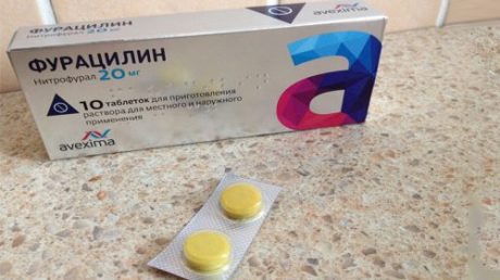 Можно ли спринцеваться Фурацилином при молочнице?