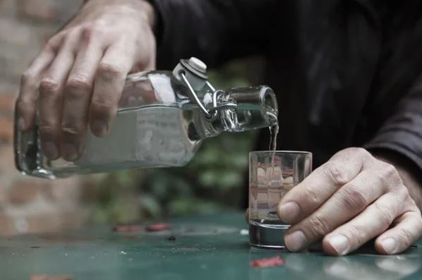 Паленая водка: признаки, как определить