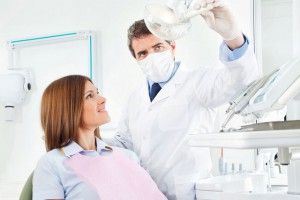 Причины зубной боли при нажатии на зуб